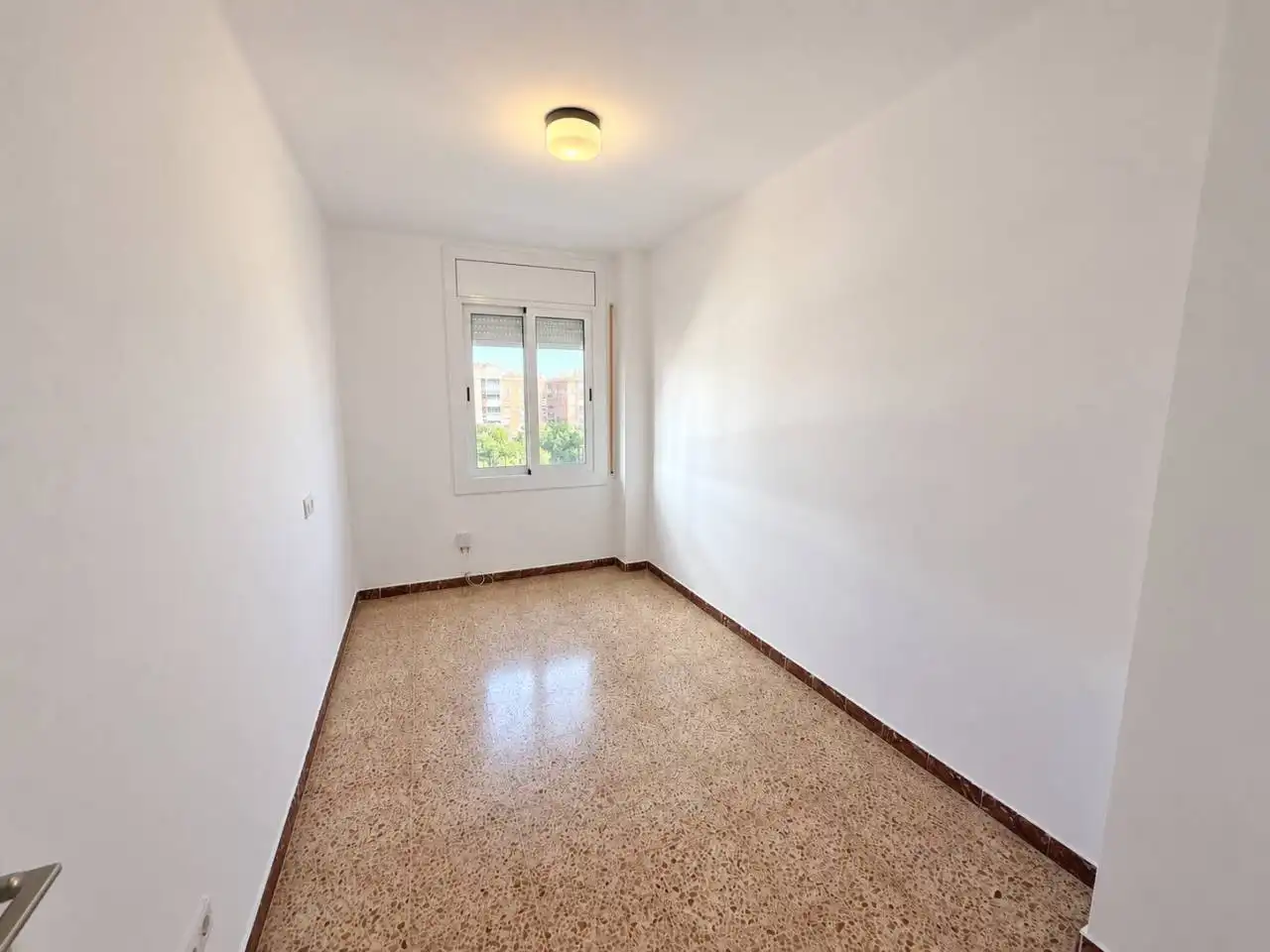 Flat for rent in Calle Ibiza, Nou Eixample Sud