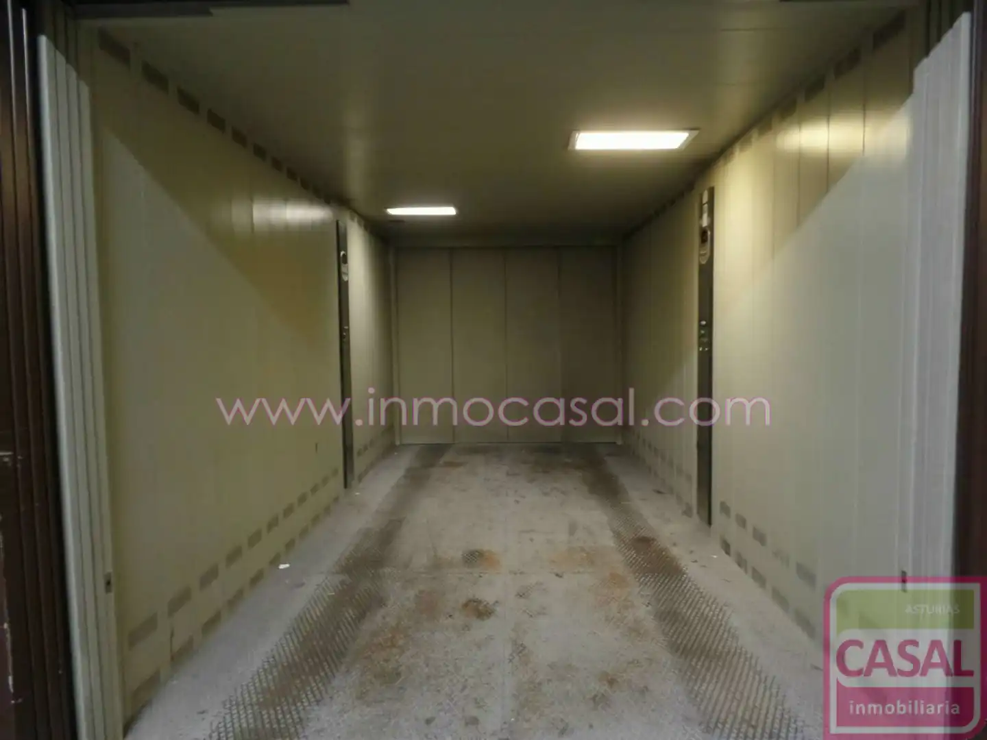 Garage zur Miete in Ería - Masip