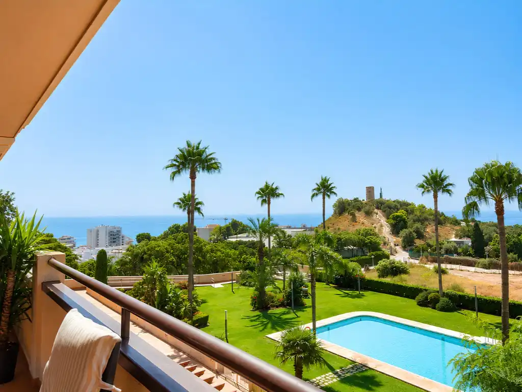 Terrace of Flat for sale in Fuengirola  with Air Conditioner, Private garden and Terrace