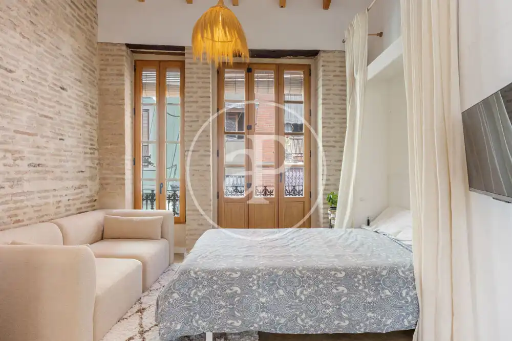 Dormitori de Pis de lloguer en Valencia amb Aire condicionat, Calefacció i Terrassa