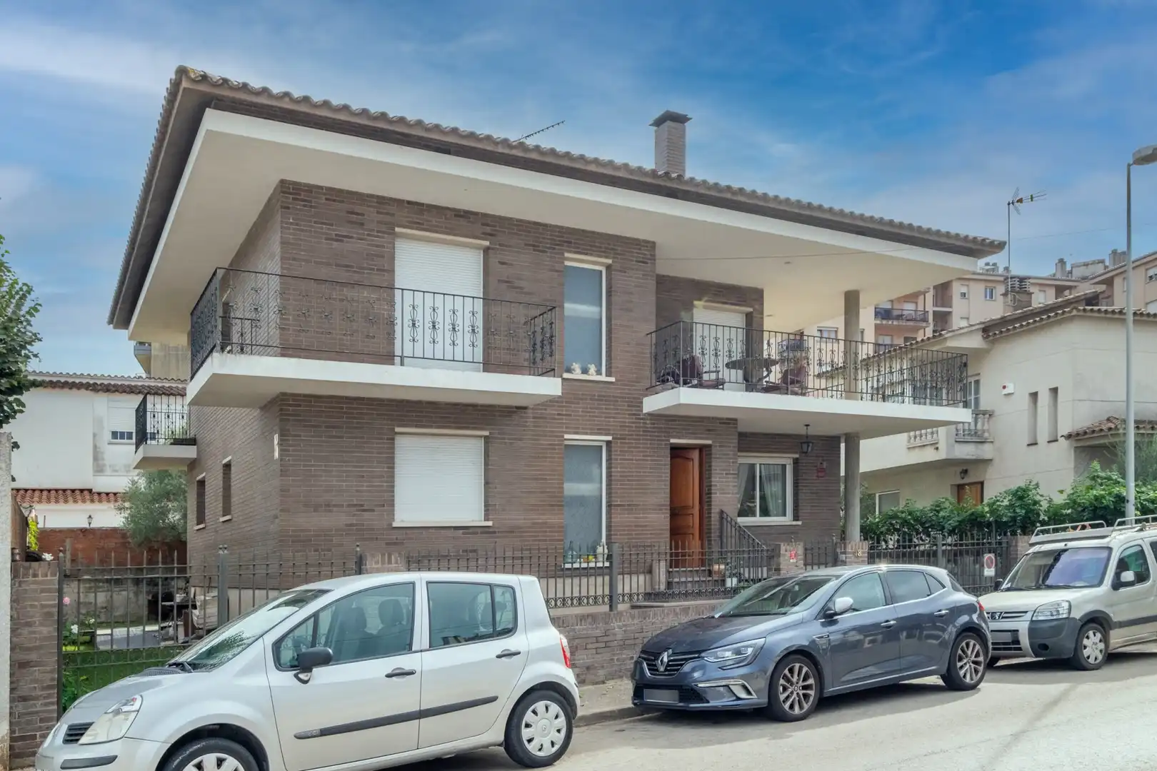 Exterior view of Houses for sale in Girona  with Heating, Terrace and Storage room