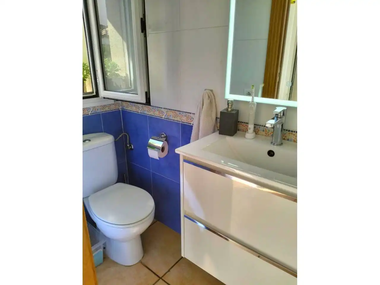 Bany de Casa o xalet en venda en Mont-roig del Camp amb Aire condicionat, Calefacció i Terrassa