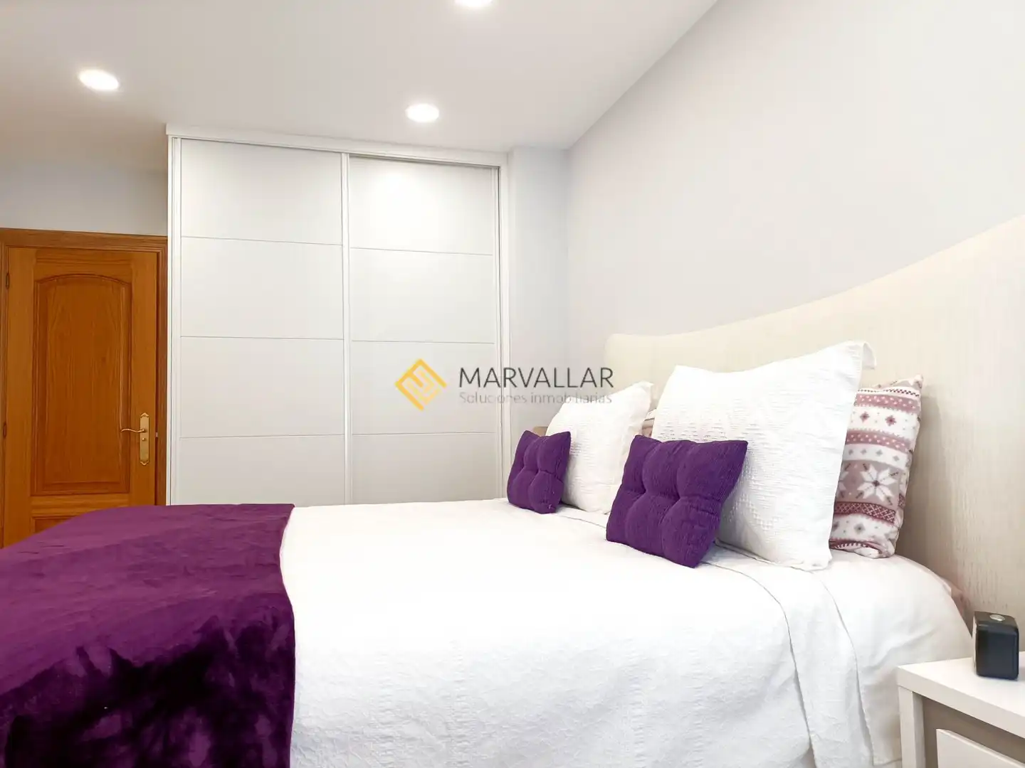 Bedroom of Flat for sale in Santander  with Heating