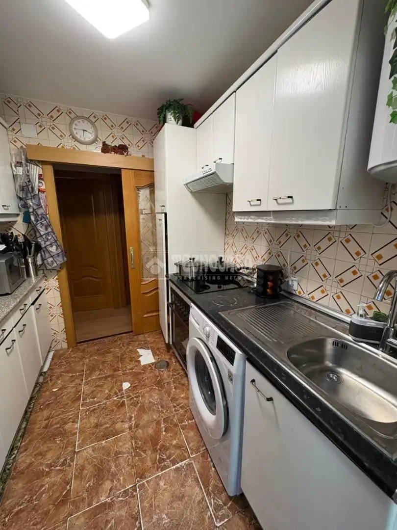 Cocina de Piso en venta en Madrid