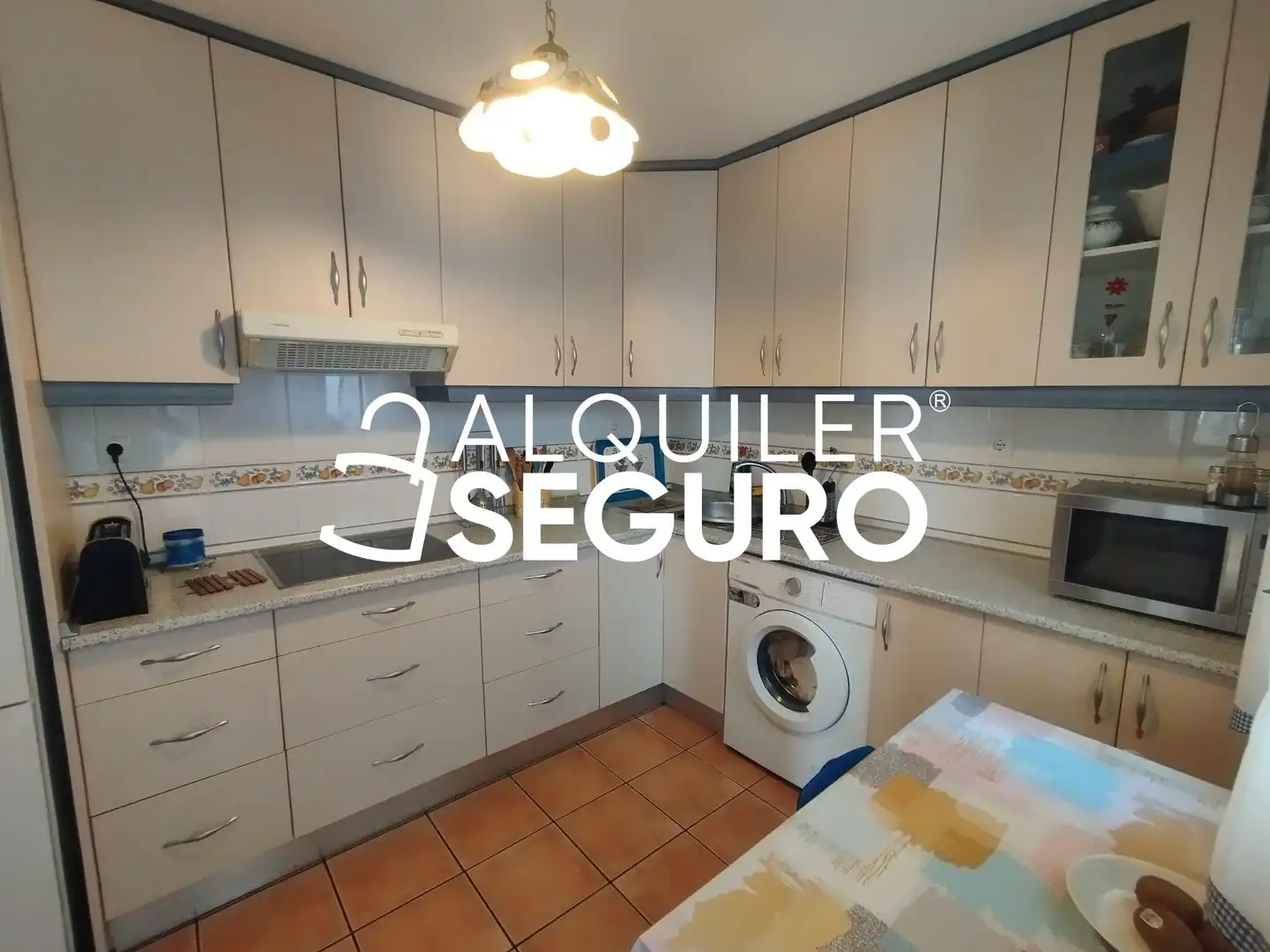 Cuina de Casa o xalet de lloguer en Fuengirola amb Terrassa, Piscina i Moblat