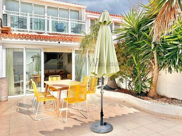 Casa amb piscina en venda a Avenida Rafael Puig Lluvina