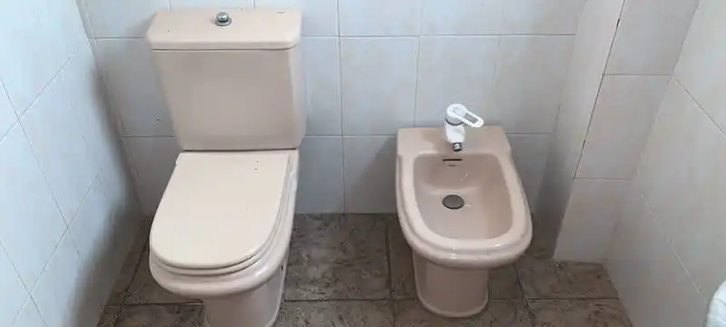 Badezimmer von Fabrikhallen zum Verkauf in Betxí