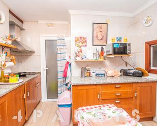 Kitchen of Flat for sale in Mataró  with Heating, Oven and Balcony