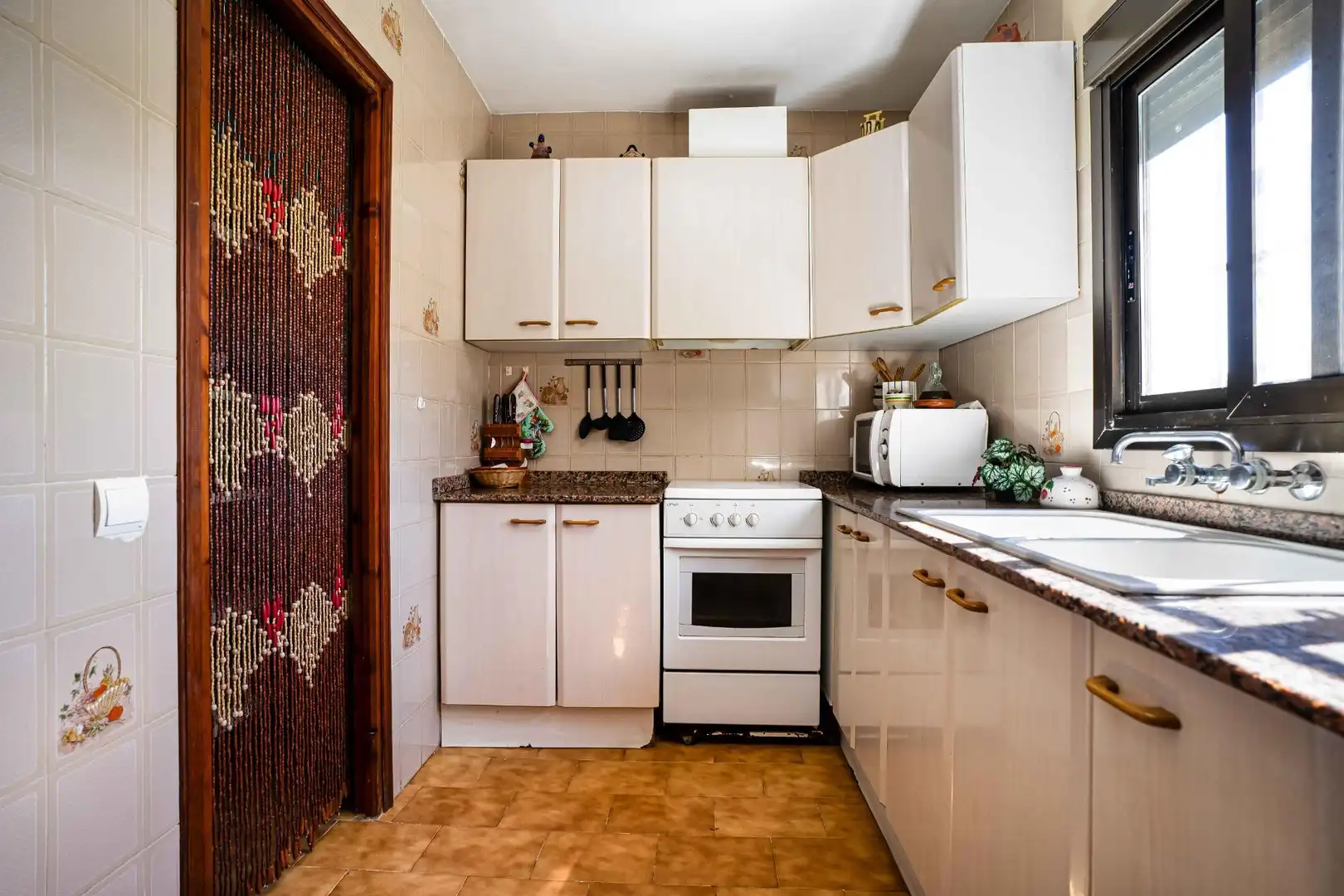 Kitchen of Houses for sale in Alcalà de Xivert  with Private garden, Terrace and Swimming Pool