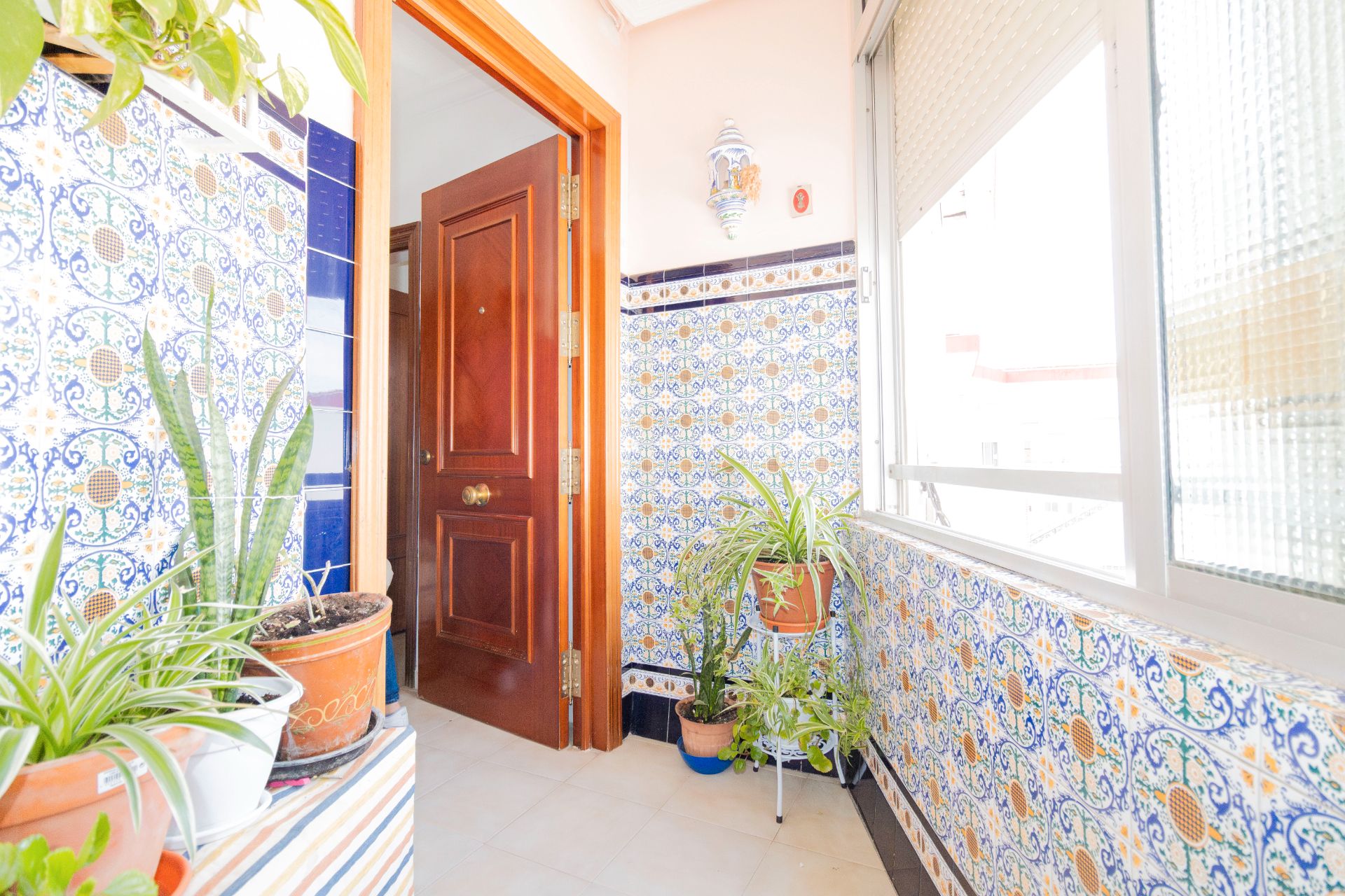 Flat for sale in  Sevilla Capital  with Furnished, Oven and Washing machine