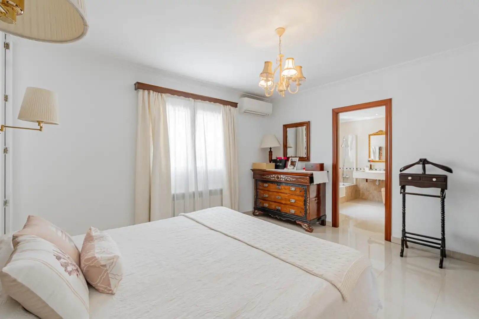 Dormitori de Casa adosada en venda en  Palma de Mallorca amb Aire condicionat, Calefacció i Terrassa
