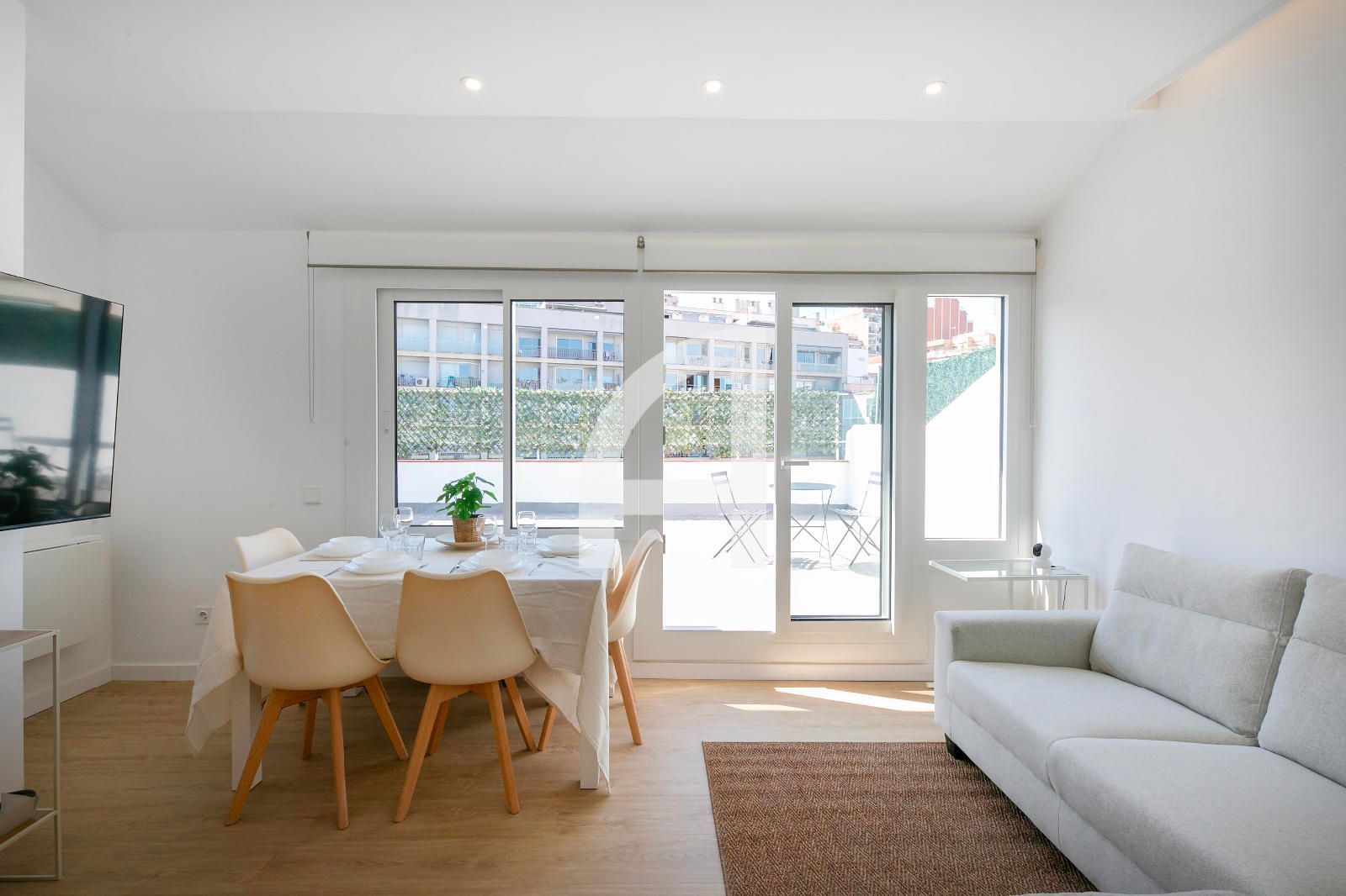 Sala d'estar de Àtic de lloguer en  Barcelona Capital amb Aire condicionat, Calefacció i Terrassa