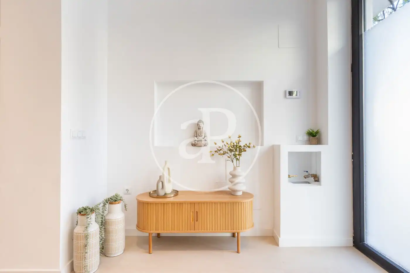 Living room of Flat for sale in Valencia  with Air Conditioner, Heating and Furnished
