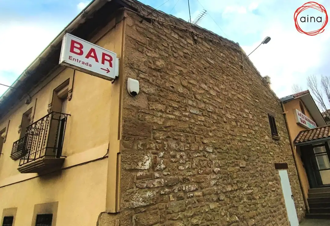 Vista exterior de Casa o xalet en venda en Pueyo / Puiu amb Aire condicionat, Calefacció i Jardí privat
