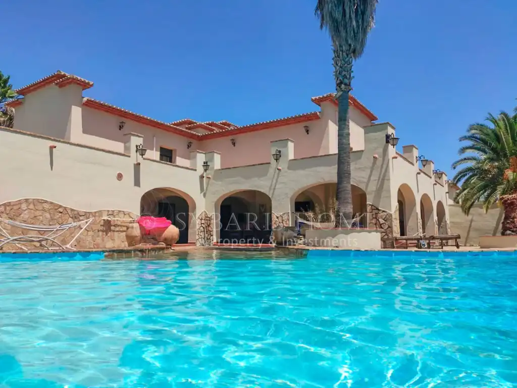 Casa con piscina en venta en Partida Marjal, imagen 15