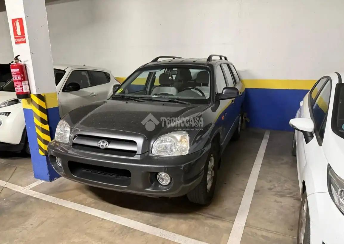 Aparcament de Pis en venda en Valdemoro amb Aire condicionat, Terrassa i Traster