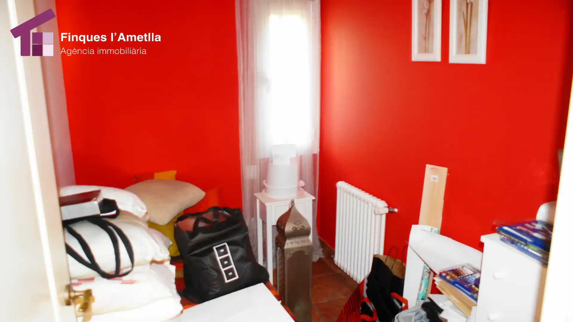 Dormitori de Casa o xalet en venda en L'Ametlla del Vallès amb Aire condicionat, Calefacció i Jardí privat