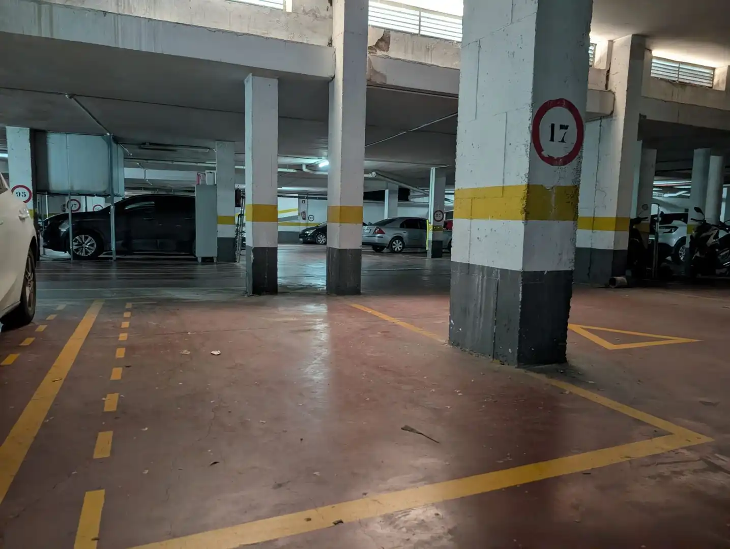 Aparcament de Pis en venda en Huelva