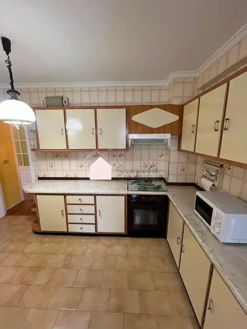 Cocina de Piso en venta en Vigo  con Trastero