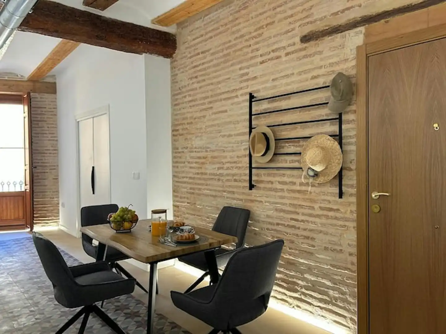 Wohnung zur Miete in N/A, El Carme