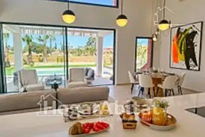 Sala d'estar de Casa o xalet en venda en Cuevas del Almanzora amb Aire condicionat, Jardí privat i Terrassa