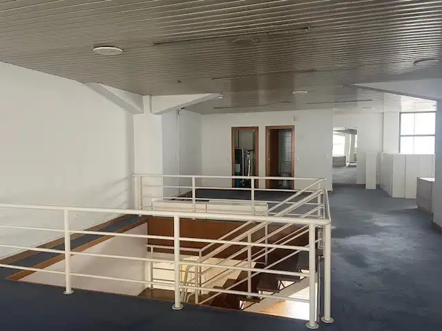 Geschaftsraum zur Miete in Santander mit Klimaanlage und Heizung
