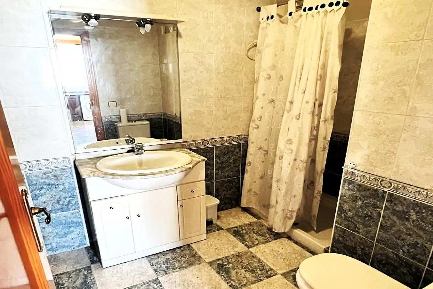 Casa pareada con jardín en venta en Calle C. Meridiano 4, imagen 25