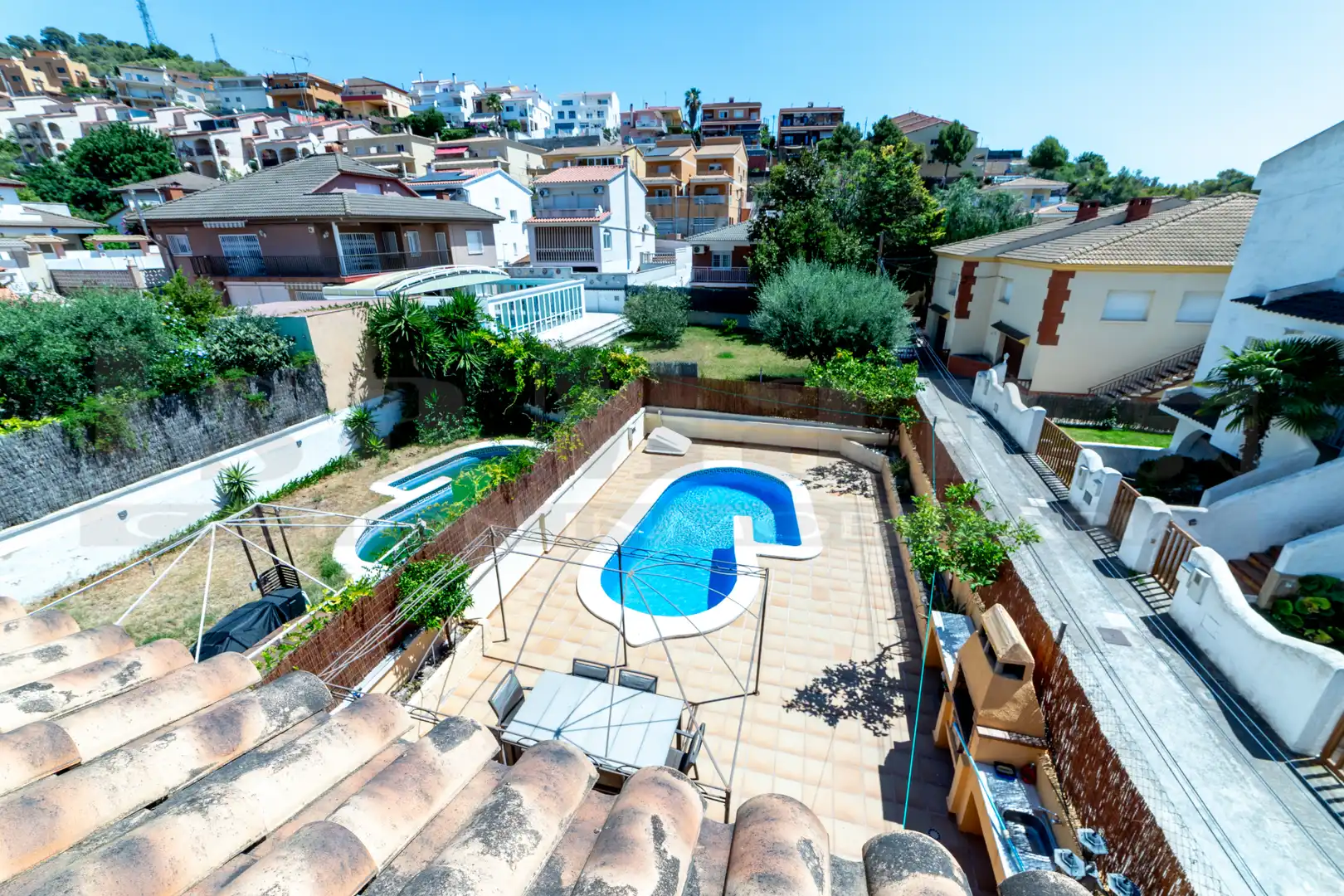 Piscina de Casa adosada en venta en Calafell con Aire acondicionado, Calefacción y Jardín privado