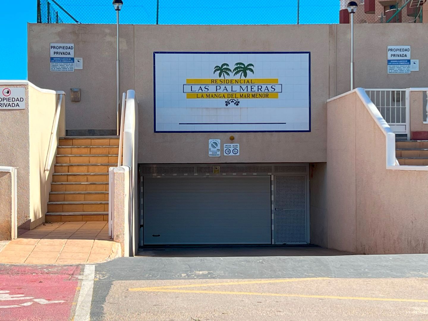 Exterior view of Garage for sale in La Manga del Mar Menor