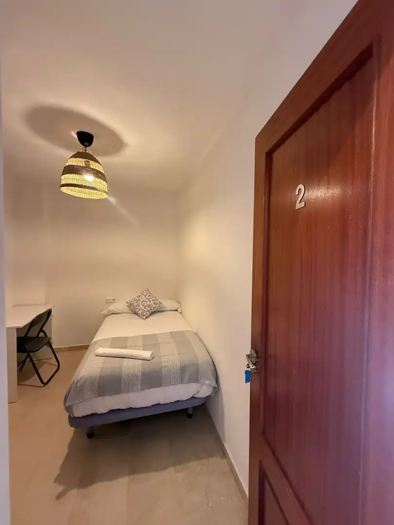 Bedroom of Flat for share in Málaga  with Furnished, Oven and Washing machine
