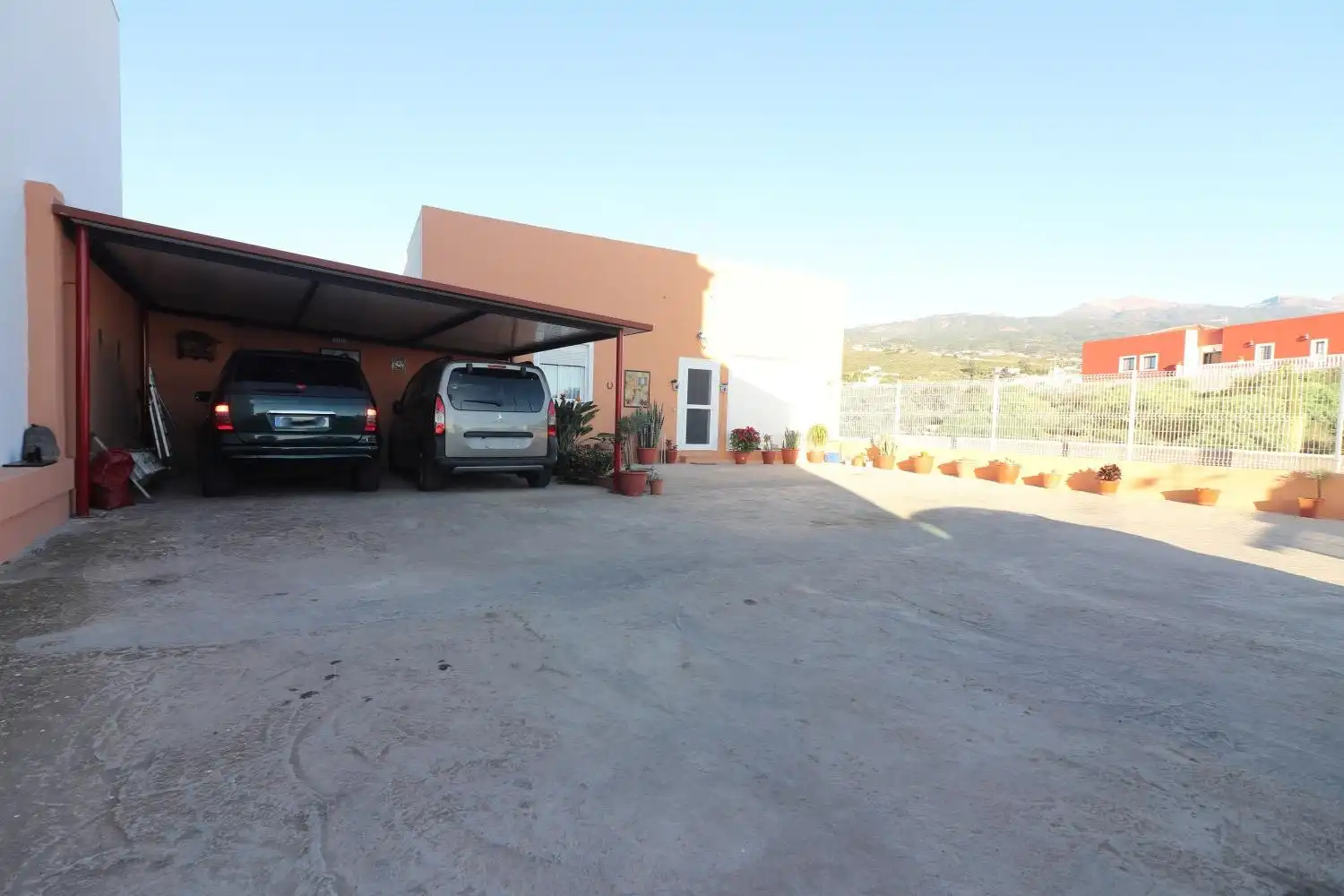 Parking of Country homes for sale in Granadilla de Abona  with Terrace and Furnished