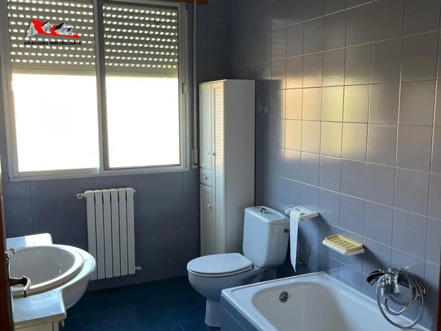 Casa aparellada amb jardí en venda a Casas de Juan Núñez, imagen 13