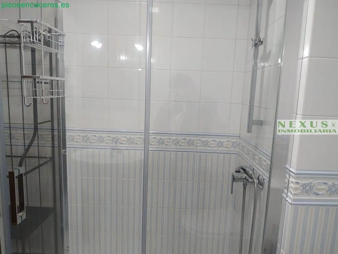 Bathroom of Flat for rent in Cáceres  with Air Conditioner and Heating