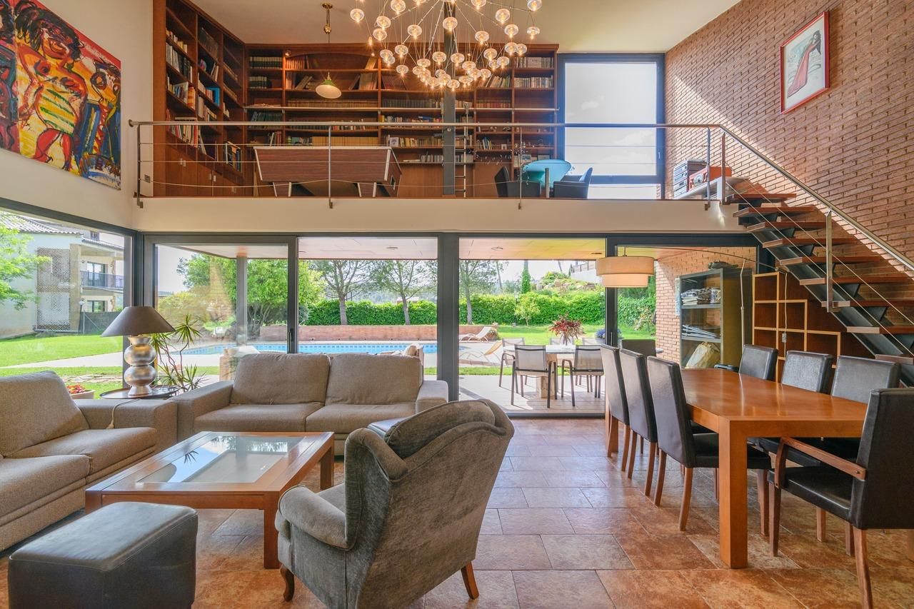 Sala d'estar de Casa o xalet en venda en Sant Salvador de Guardiola amb Aire condicionat, Calefacció i Jardí privat