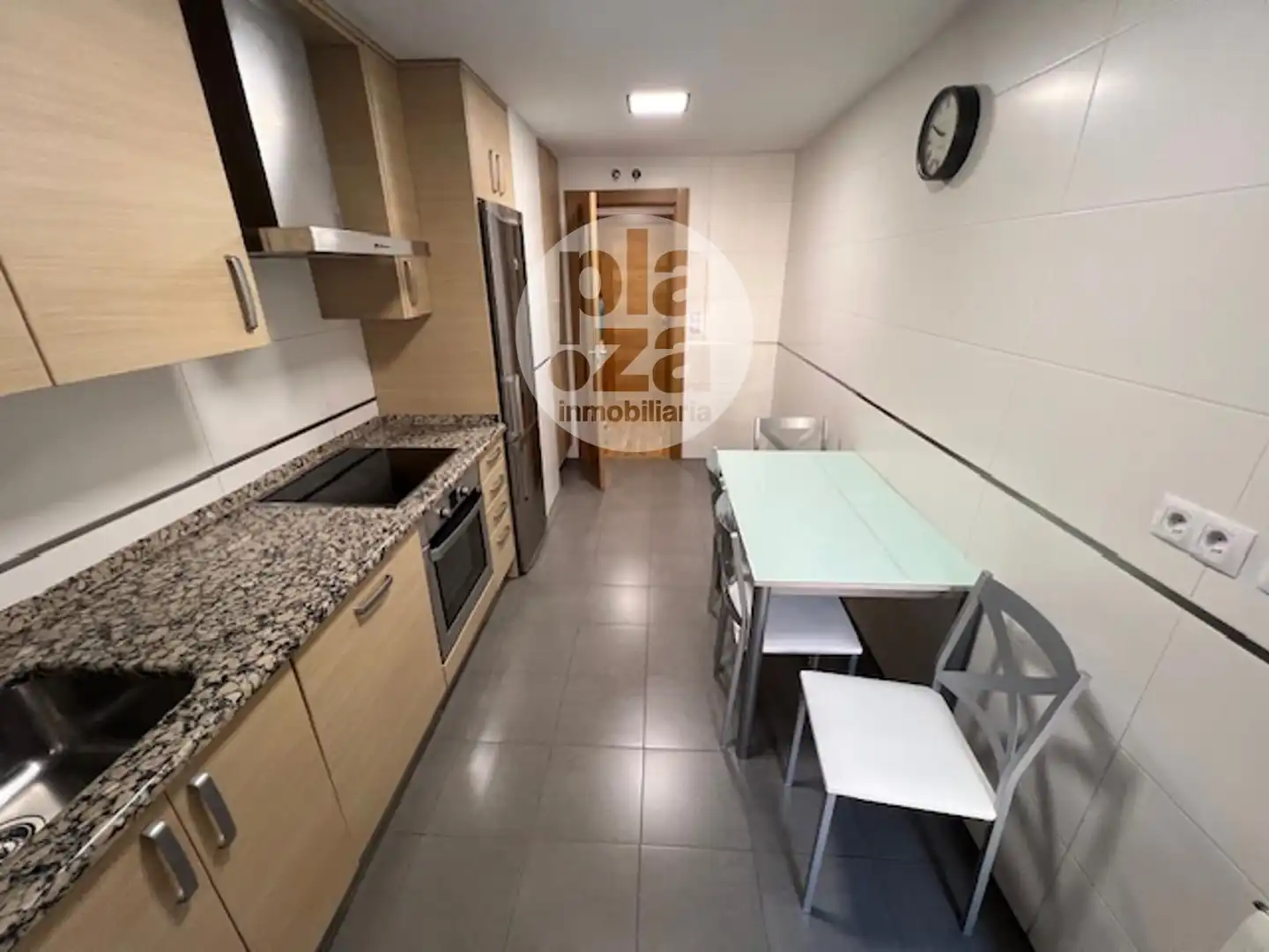 Piso de alquiler en Sorbona, Universidad - Las Huelgas