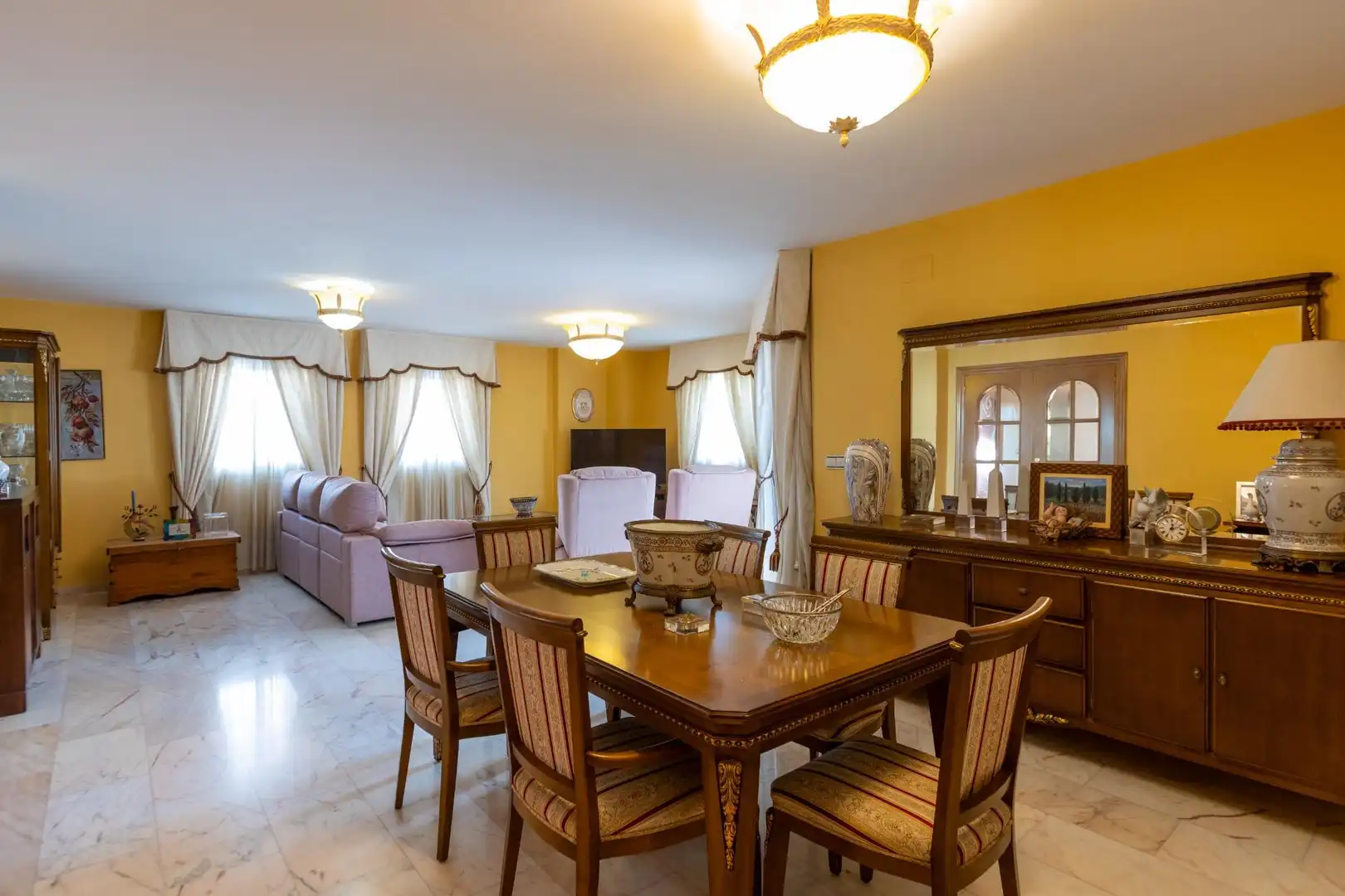 Comedor de Casa o chalet en venta en Motril con Calefacción, Jardín privado y Terraza