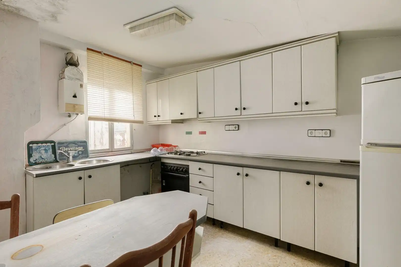 Cocina de Edificio en venta en Baza