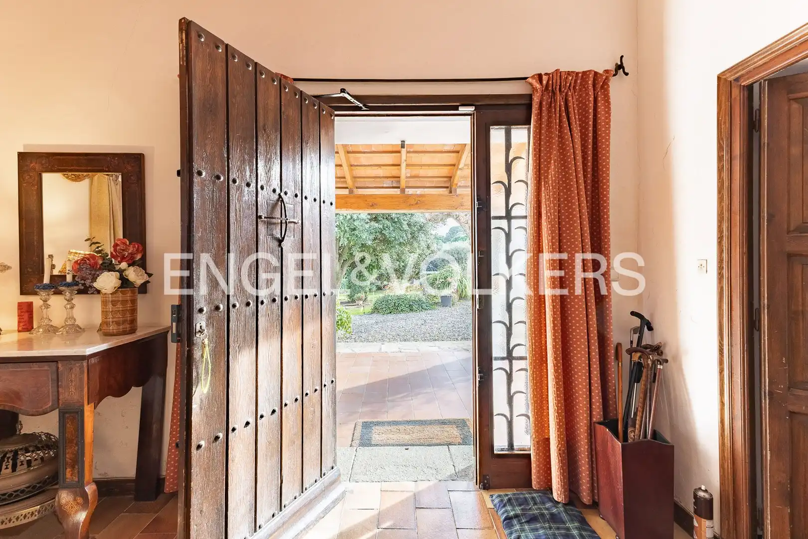 Country house zum Verkauf in Mataró mit Heizung, Privatgarten und Terrasse