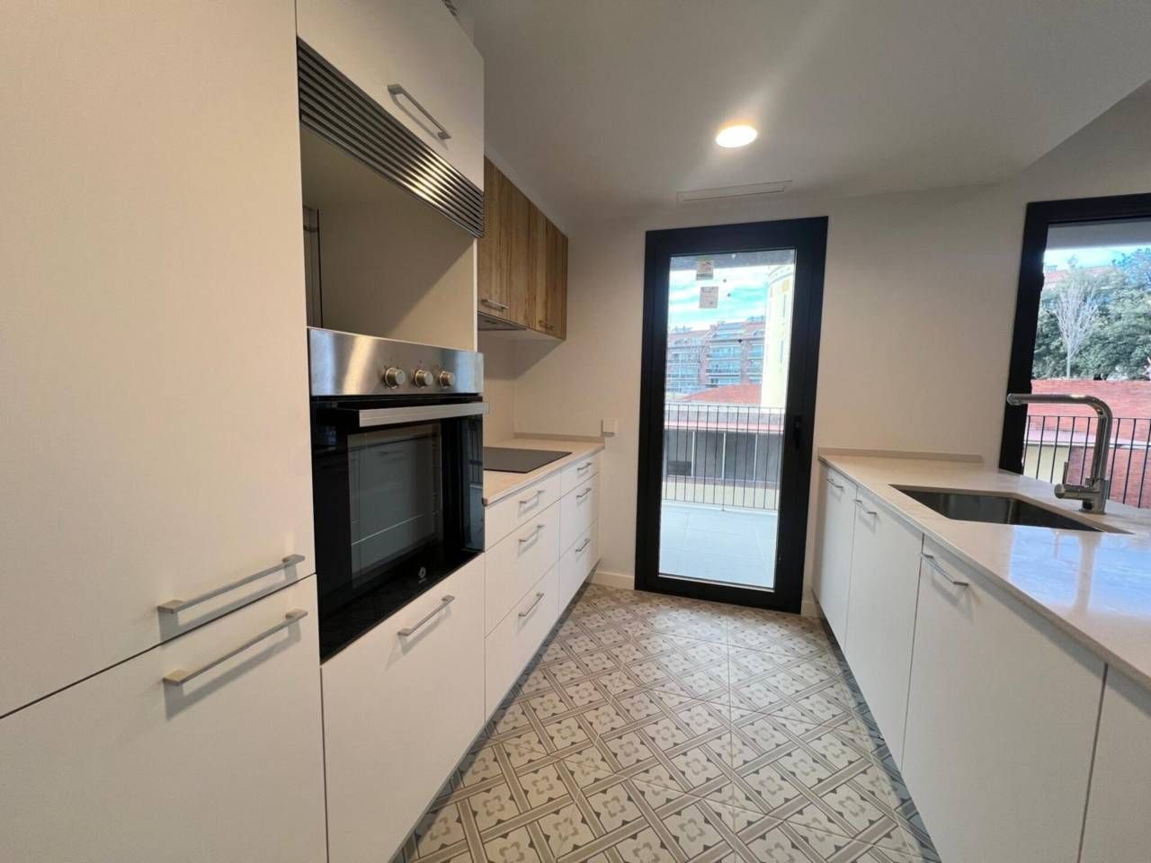Kitchen of Flat for sale in Manresa  with Air Conditioner, Heating and Terrace