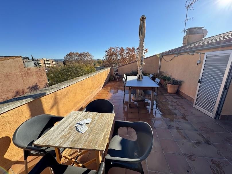 Terrassa de Dúplex en venda en Salt amb Calefacció, Terrassa i Forn