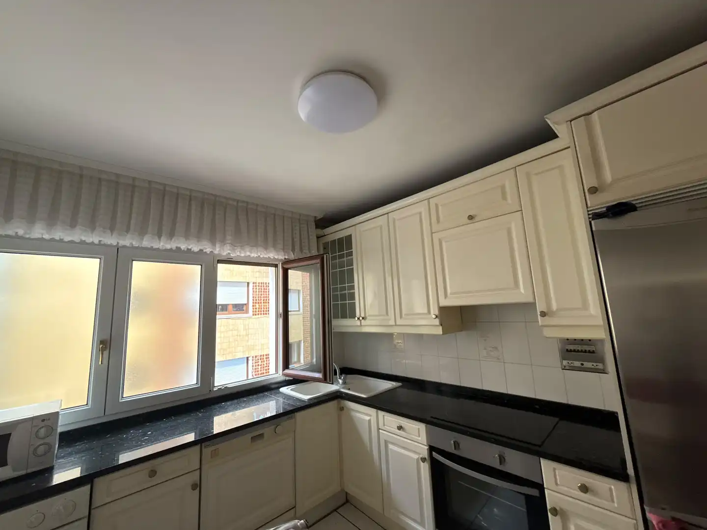 Cocina de Piso en venta en Getxo  con Calefacción y Balcón