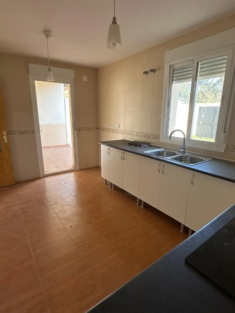 Cocina de Casa adosada en venta en Lobón con Terraza y Balcón