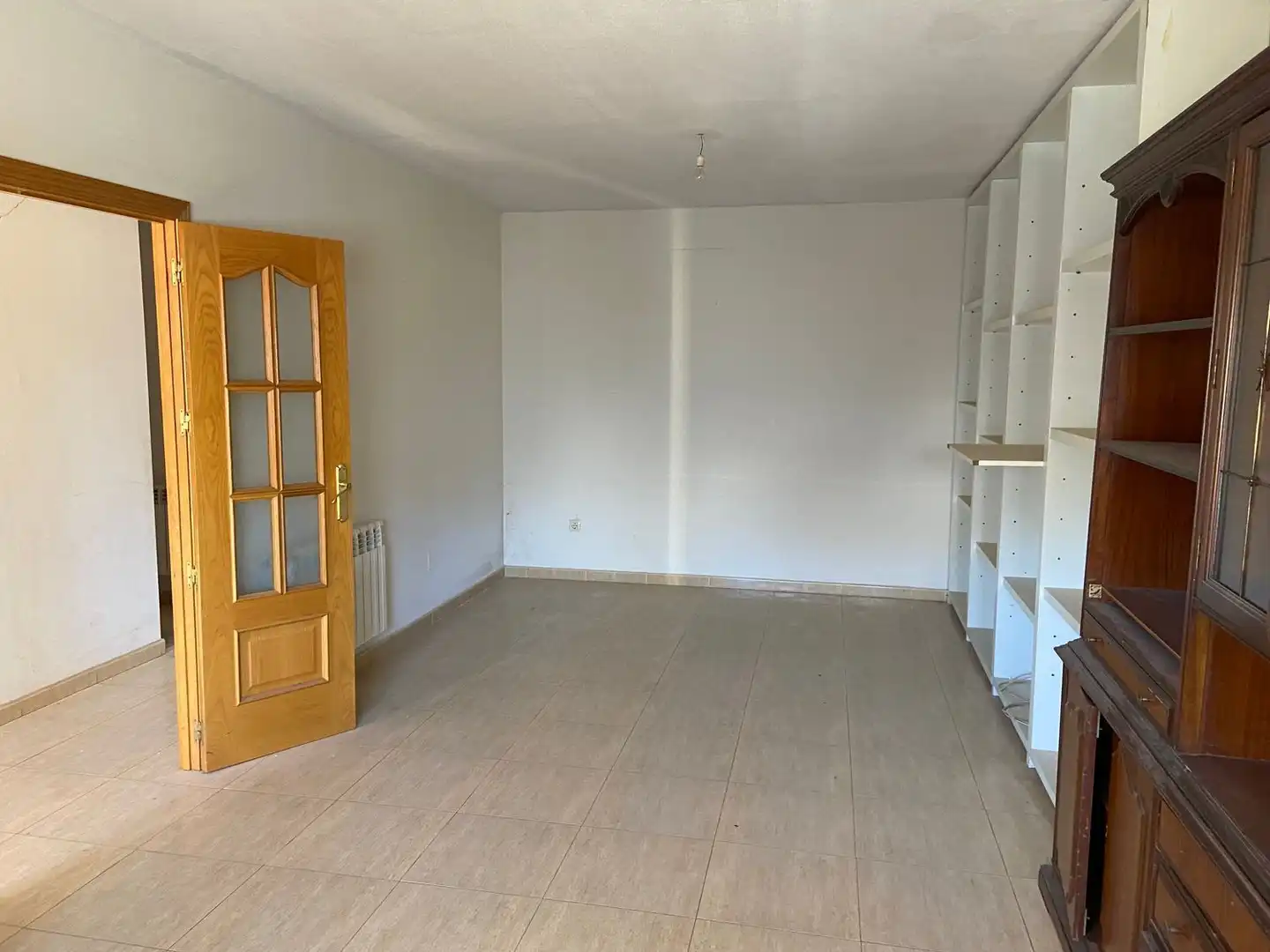 Sala de estar de Casa adosada en venta en Villarrubia de los Ojos con Calefacción, Terraza y Trastero