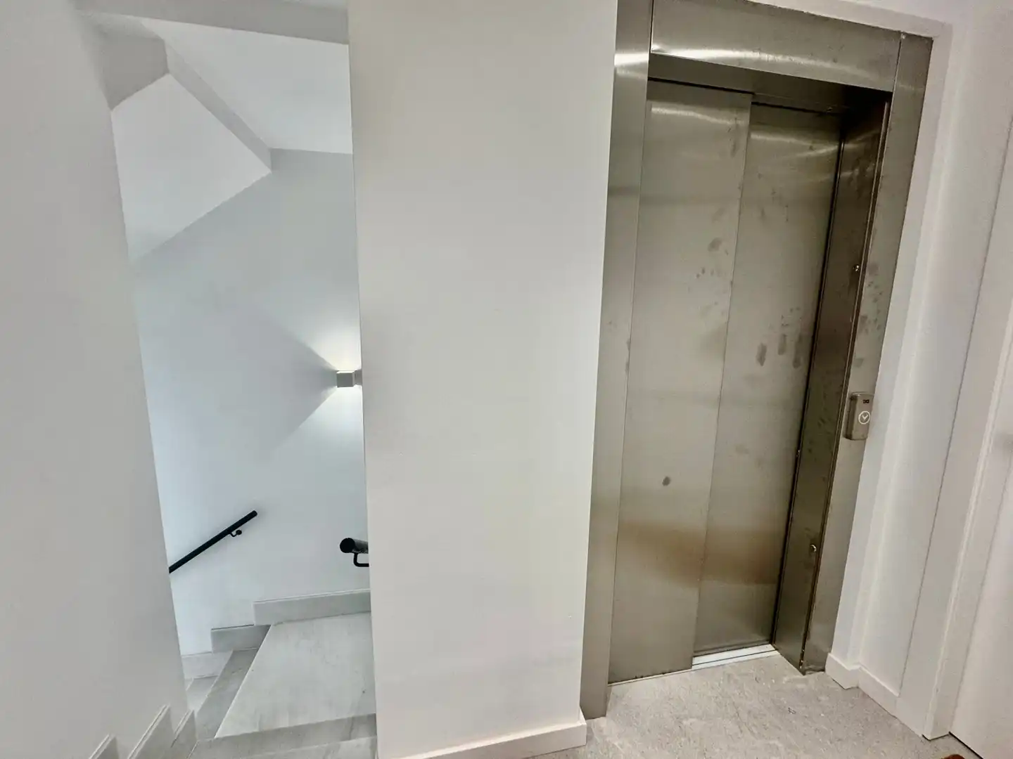 Attic for sale in Fuengirola  with Air Conditioner and Balcony