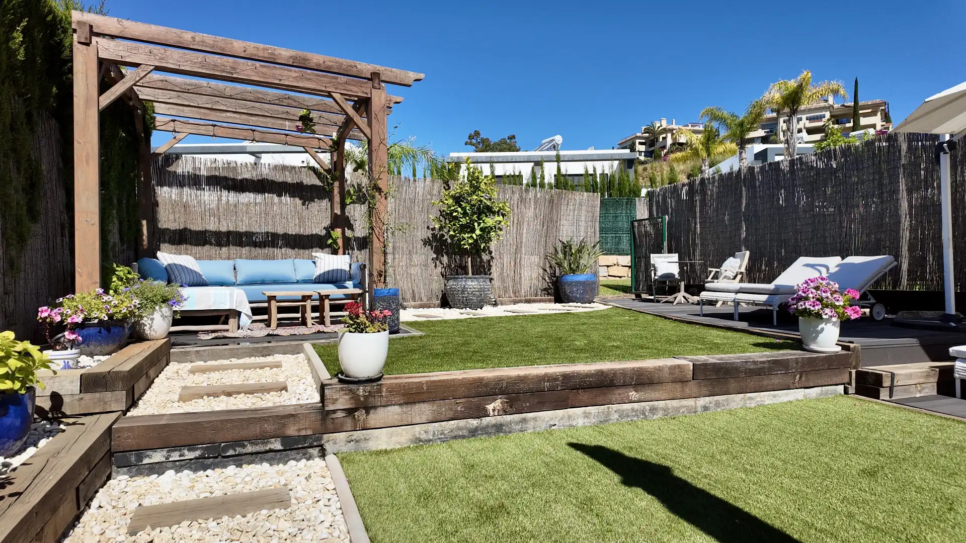 Casa pareada con piscina en venta en Selwo, imagen 13