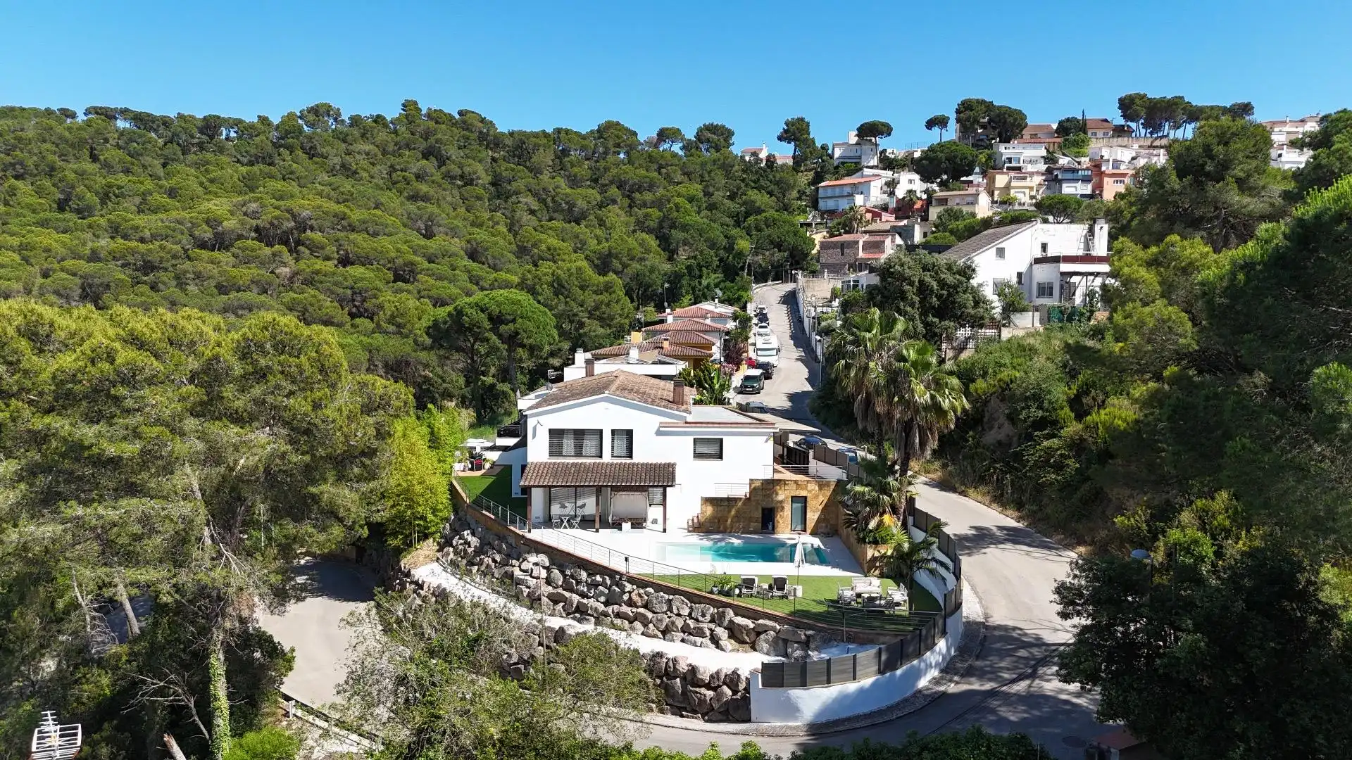 Detached house with pool for sale in Calle Serrallarga