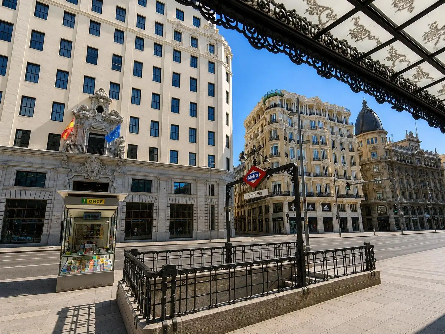 Vista exterior de Pis en venda en Madrid amb Aire condicionat, Calefacció i Moblat