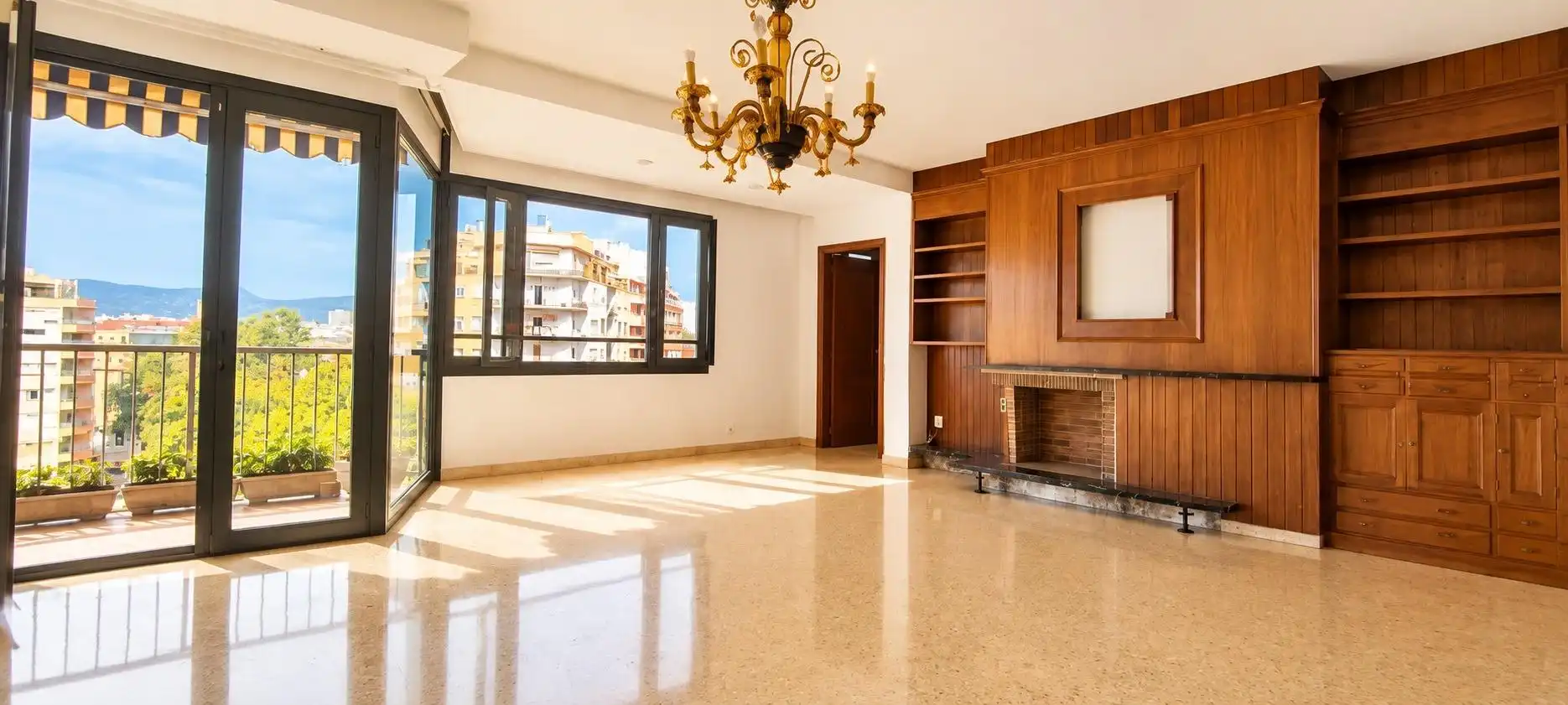 Living room of Flat for sale in Llevant