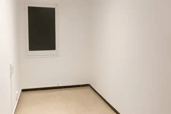 Dormitori de Oficina en venda en Barcelona