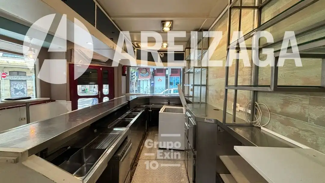 Local comercial en venda a Calle Marina 8, imagen 6